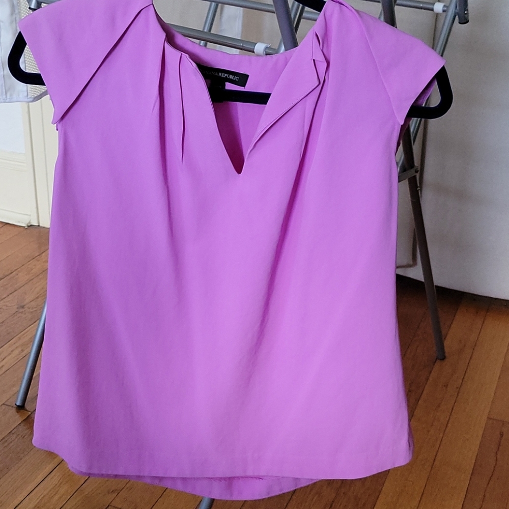 Banana Republic sleeveless blouse